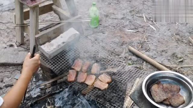 农村妹子这样做的腊肉,好吃极了,1次要吃1大碗才过瘾!