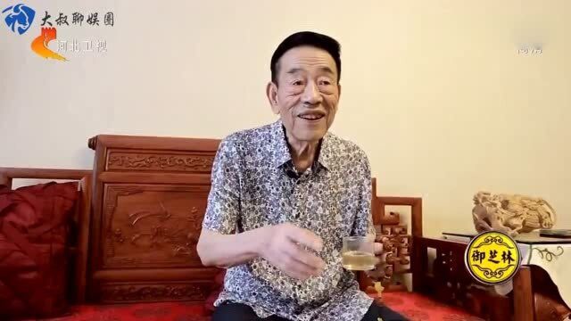 杨少华晚年生活有多豪,杨家大院奢华气派,不找老伴只因怕分家产