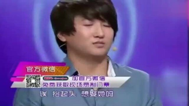 绝世好男人谈了5年,连嘴都不敢亲,被逼无奈当场献吻