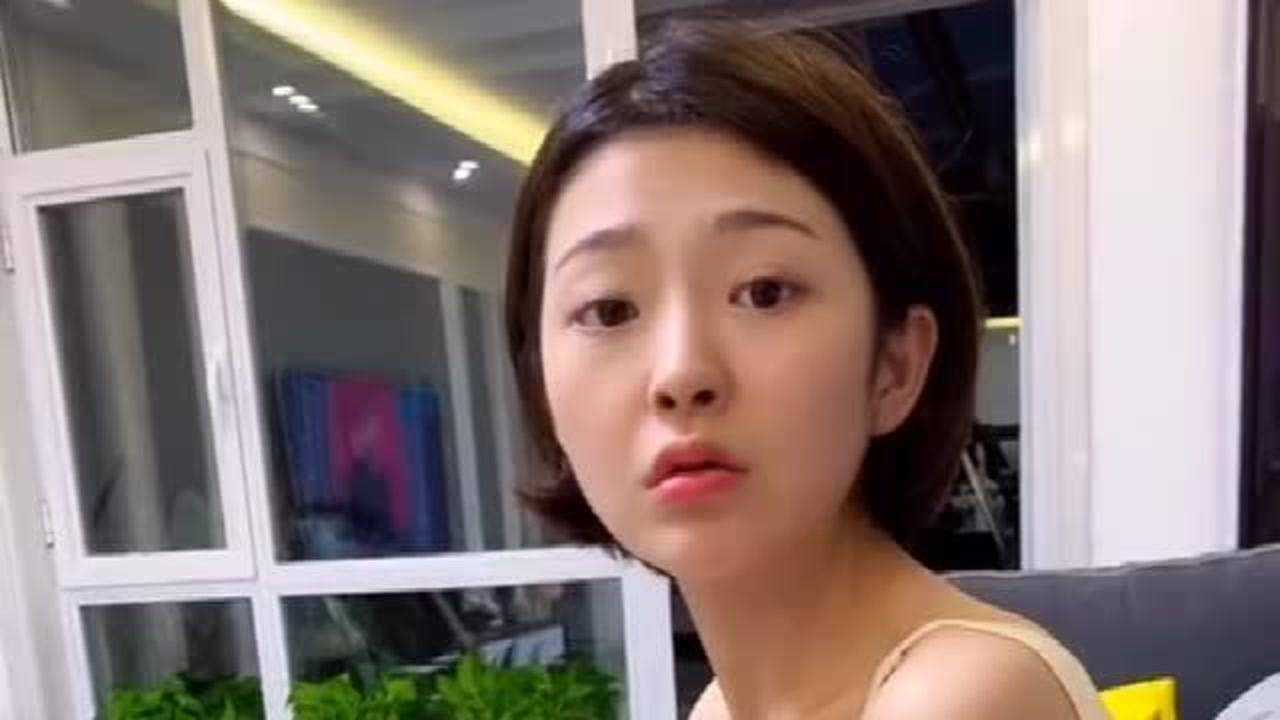 看电视遭到老婆吐槽,听她说这话的意思,总感觉不太对劲啊