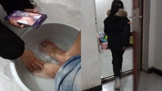 女儿给爸爸洗脚拍照后转身就走,一番操作爸爸看傻眼:为完成作业