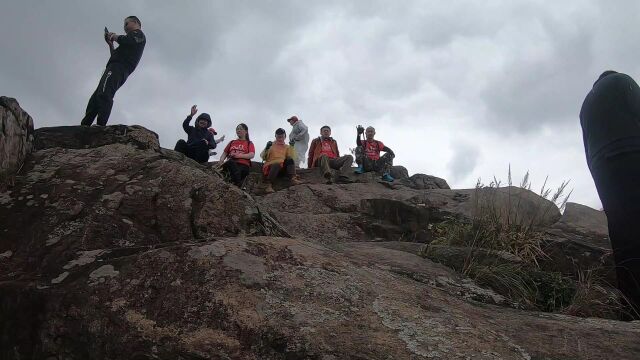 上海周边小黄山有几个 周末登山交友锻炼 小黄山3 上海快乐徒步爬山户外