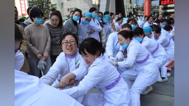 趣味运动、读书分享……白衣女神们的节日这样度过~