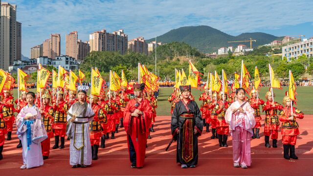 传千年风雅 扬中华盛世——聚龙外国语学校运动会开幕式“历史朝代轮番上演”