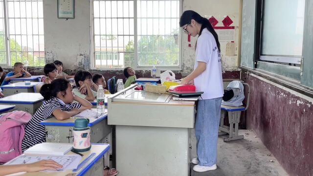 视频 | 南华学子多彩美育活动进乡村书苑