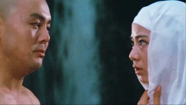 日本修女与和尚相爱,却被老修女嫉妒,惨遭泥鳅钻心之痛,日本片