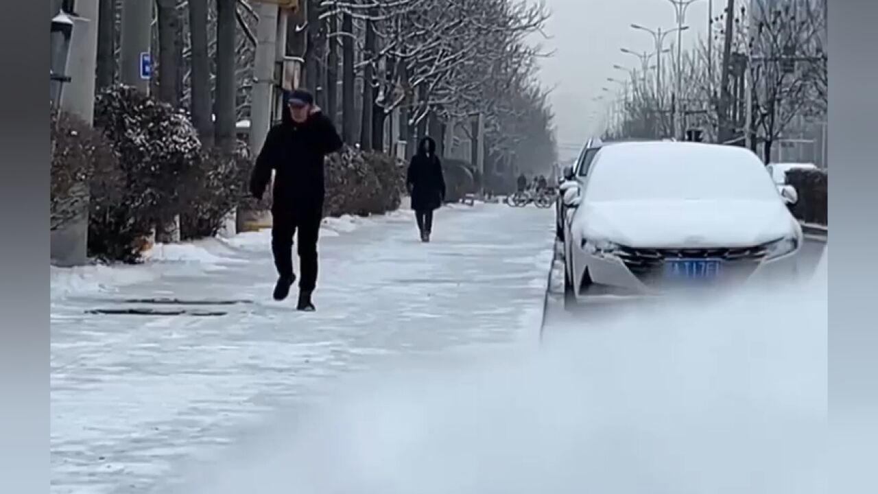 辽宁:多地降雪降温,发布道路结冰和大风预警