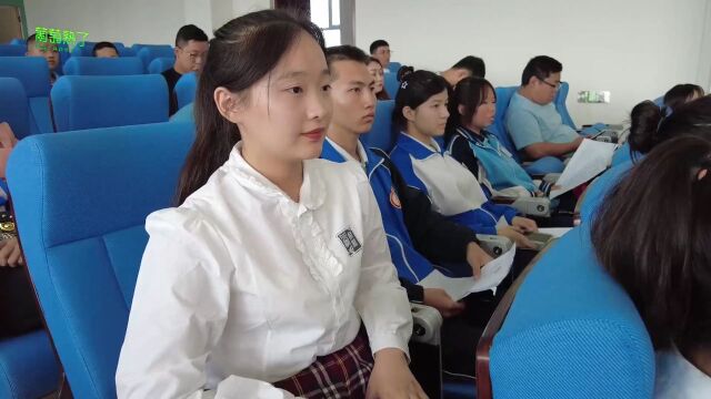 第八届全国学生“学宪法 讲宪法”吐鲁番市预选赛顺利举行