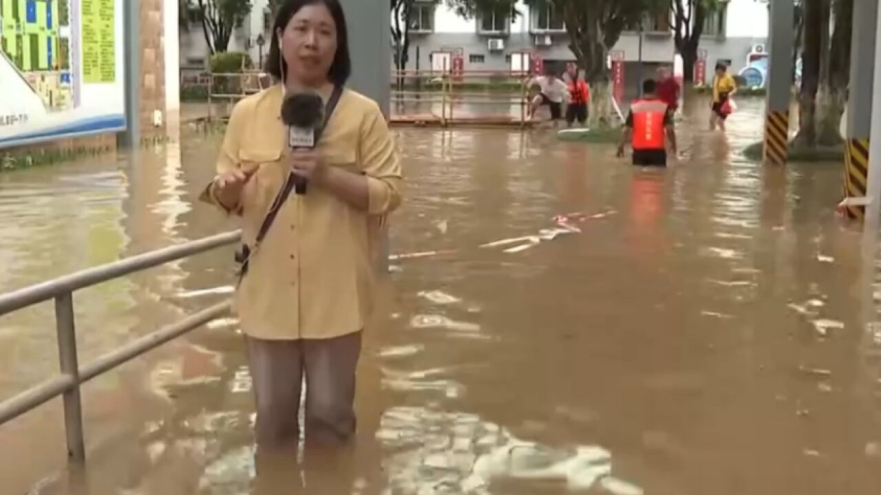 广西桂林、桂林市防汛应急响应提升为一级,医院住院部被洪水围困,各方紧急救援