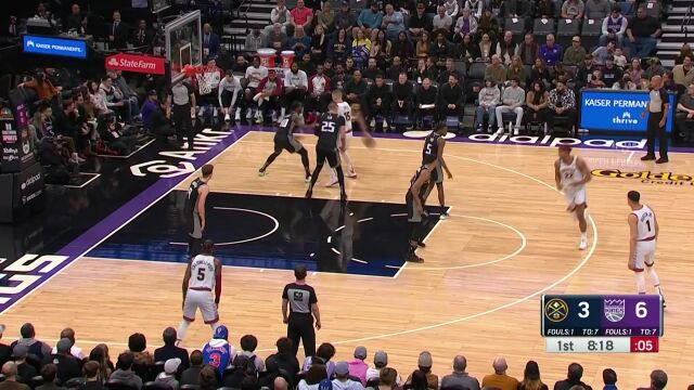 飘逸走位拉出空挡 穆雷大号撤步三分百步穿杨