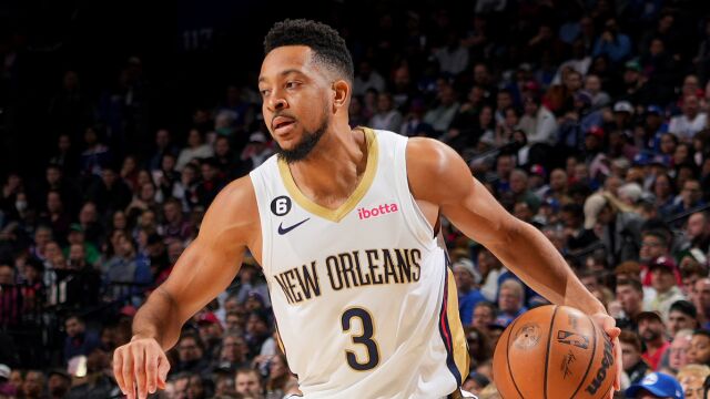 麦科勒姆vs费城集锦 依旧稳定发力26分5记三分毫不讲理