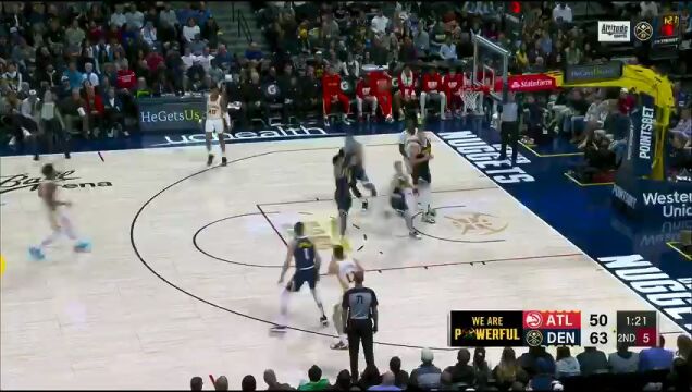 NBA常规赛：老鹰vs掘金第2节英文原声回放