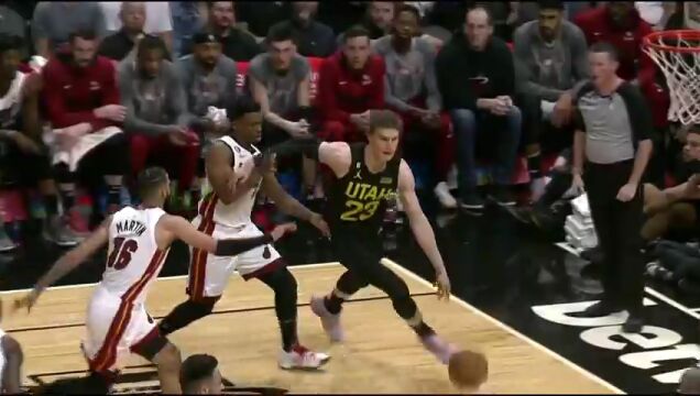 NBA常规赛：爵士vs热火第1节中文解说回放