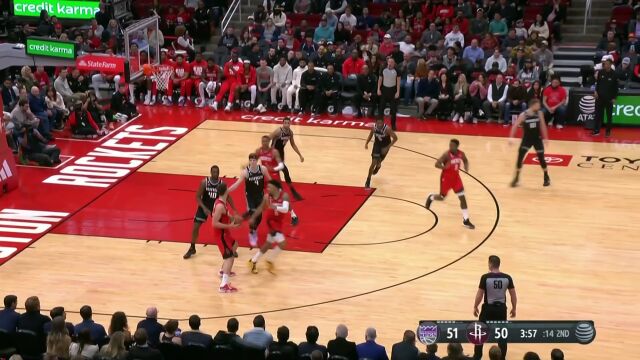 小萨抢断申京 默里抬手三分打停火箭