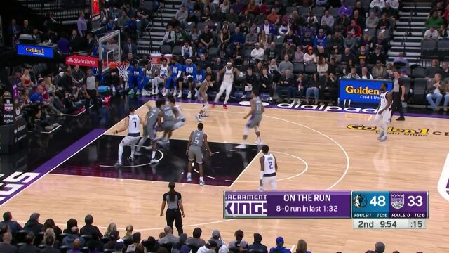 近期状态略好 约什格林强顶防守打板上篮2+1