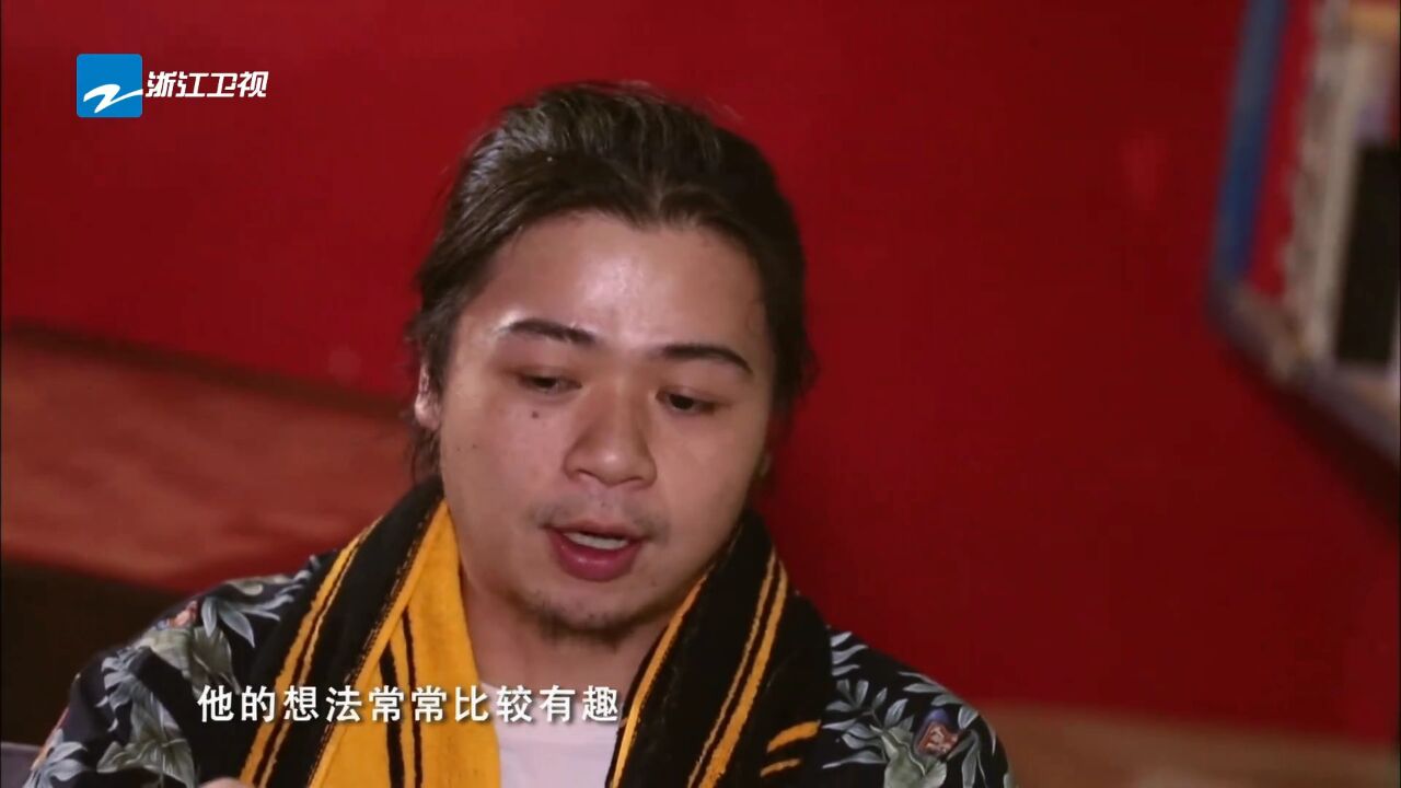 以书为契机,探索人的故事