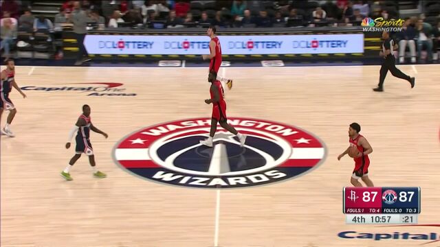NBA常规赛：火箭vs奇才第4节中文解说回放
