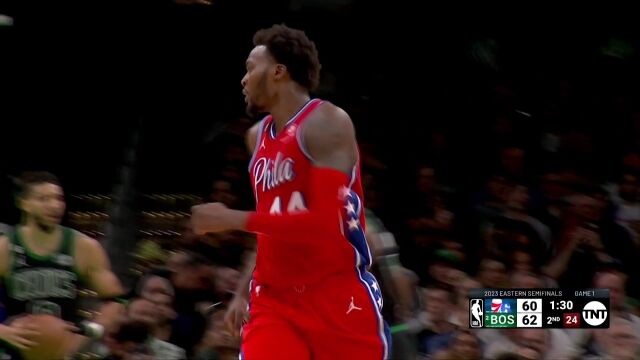 给你点颜色瞧瞧 76人一波10-0进攻高潮抹平分差