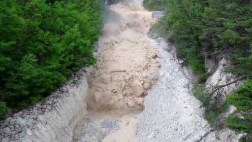 实拍暴雨过后山洪爆发_高清1080P在线观看平台_腾讯视频