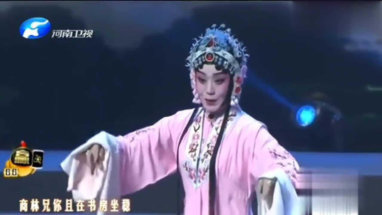 梨园春戏曲大师杨历明演唱秦雪梅选段不愧是国家一级演员