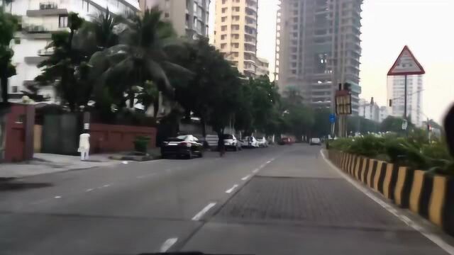 《印度 孟买》市区生活街景