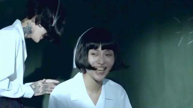 蔡依林《恋我癖》MV,痛批校园霸凌,却惹怒女高校友