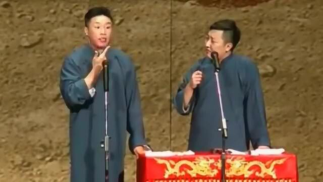 烧饼曹鹤阳精彩演绎相声《语言学家》爆笑全场