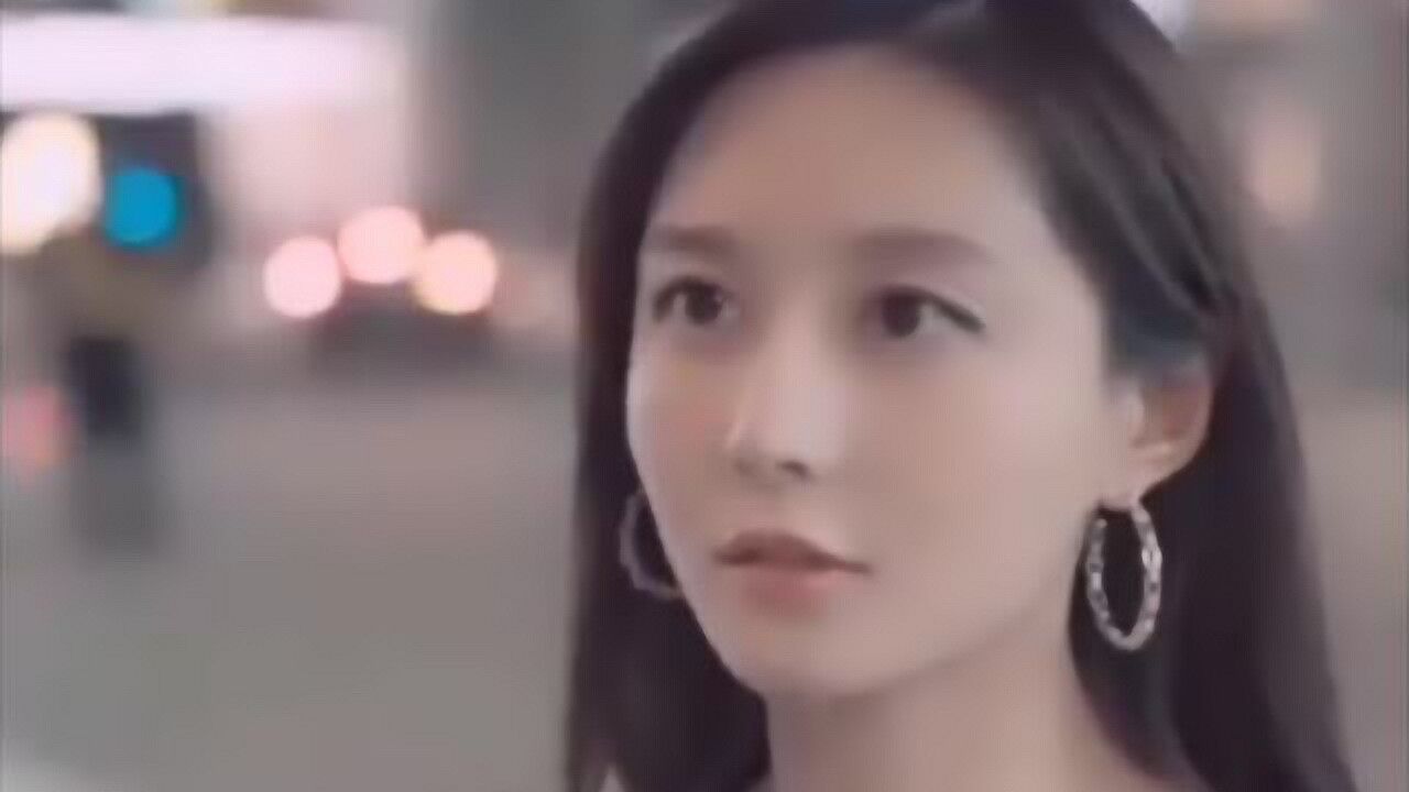 男孩功成名就后找女友但女友早已成为人妻一切都已经晚了
