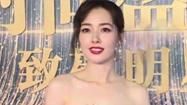 郭碧婷自从和向佐结婚后,曝光率就大大增加,向佐眼光真好