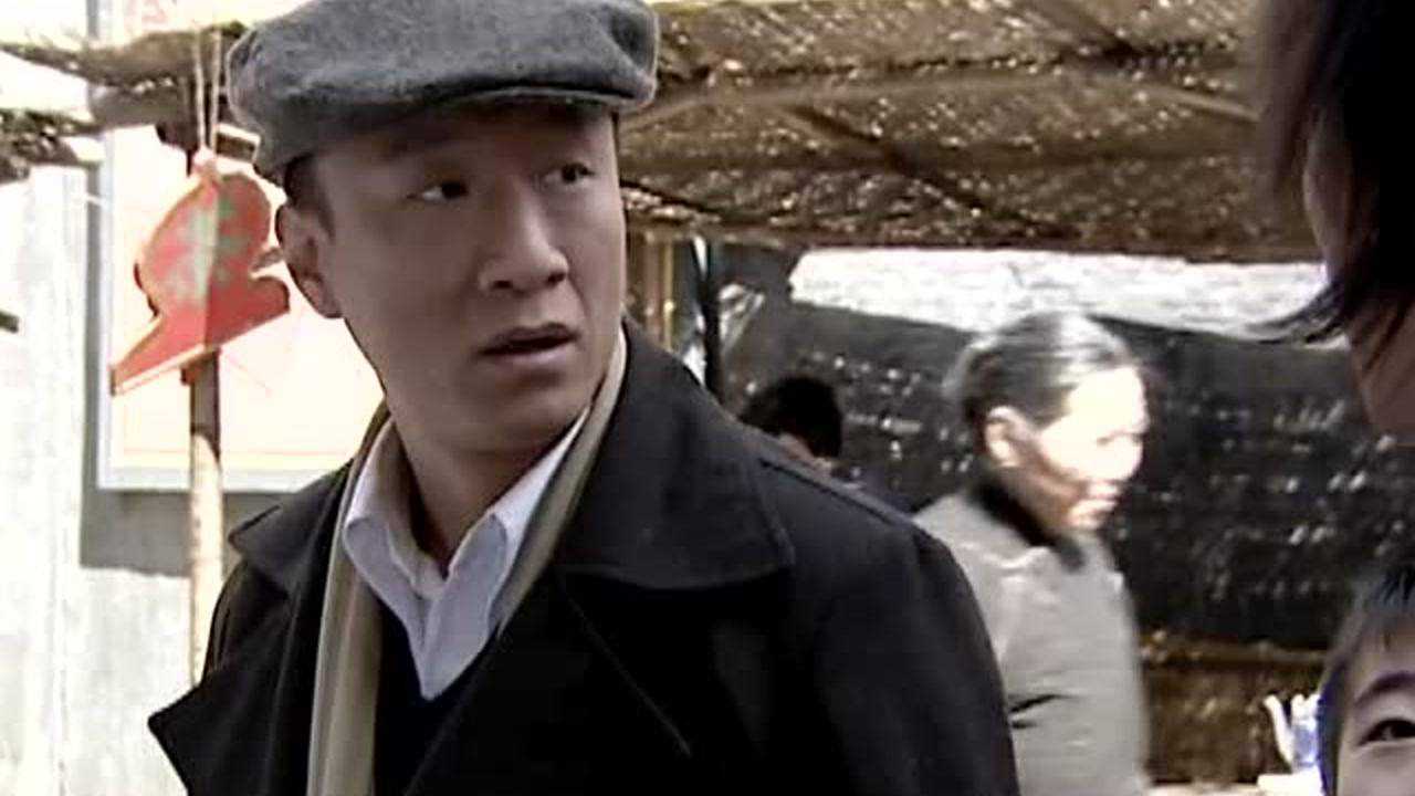 刀锋1937馒头做拔牙生意竟吧人家的好牙全都拔了就只剩坏牙