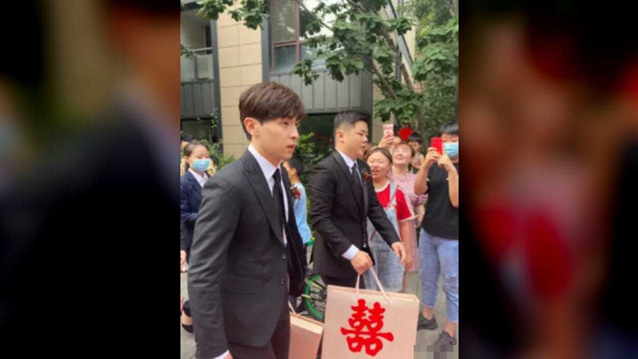 邓伦再次回石家庄给发小当伴郎网友邓伦主业伴郎副业演员