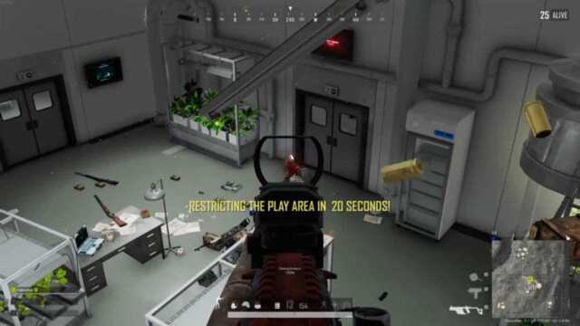 【PUBG手游国际服】“草丛盖伦”