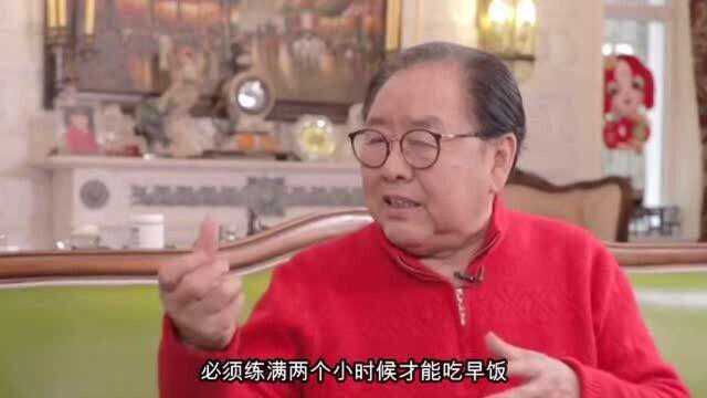 “猪八戒”马德华的妻子原来这么的漂亮,相爱四十多年,真是有福气!