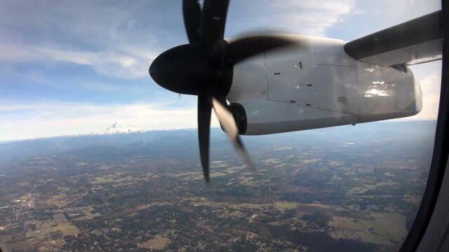 乘坐阿拉斯基航空 庞巴迪Q400 落地西雅图 地面风景太美了!