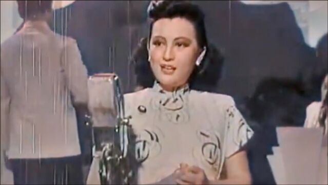 周璇《夜上海》,1946年《 长相思》的插曲,彩色版