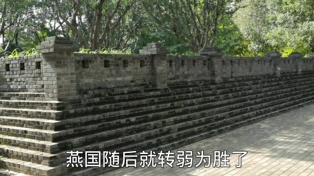 60年代这里是北京纺织仓库 现在是免费网红打卡公园 还有老旧铁轨