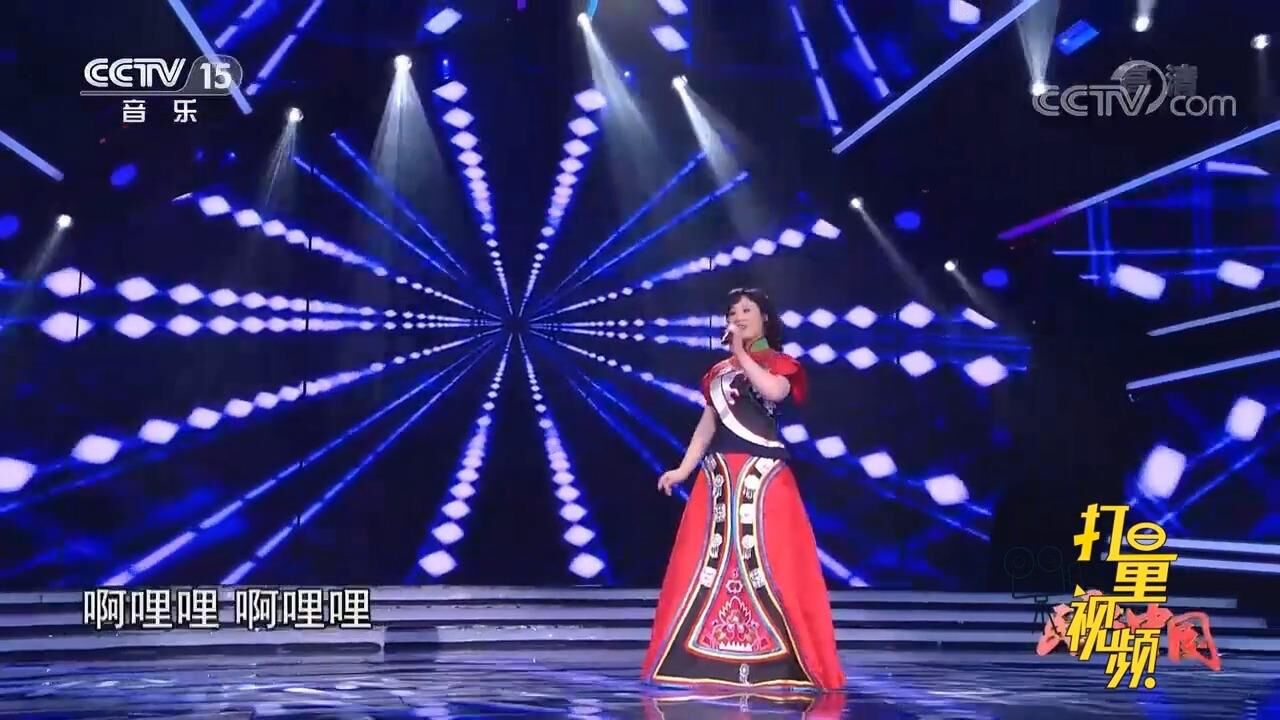 动听!罗宁娜演唱歌曲《赶圩归来啊哩哩》,深入人心