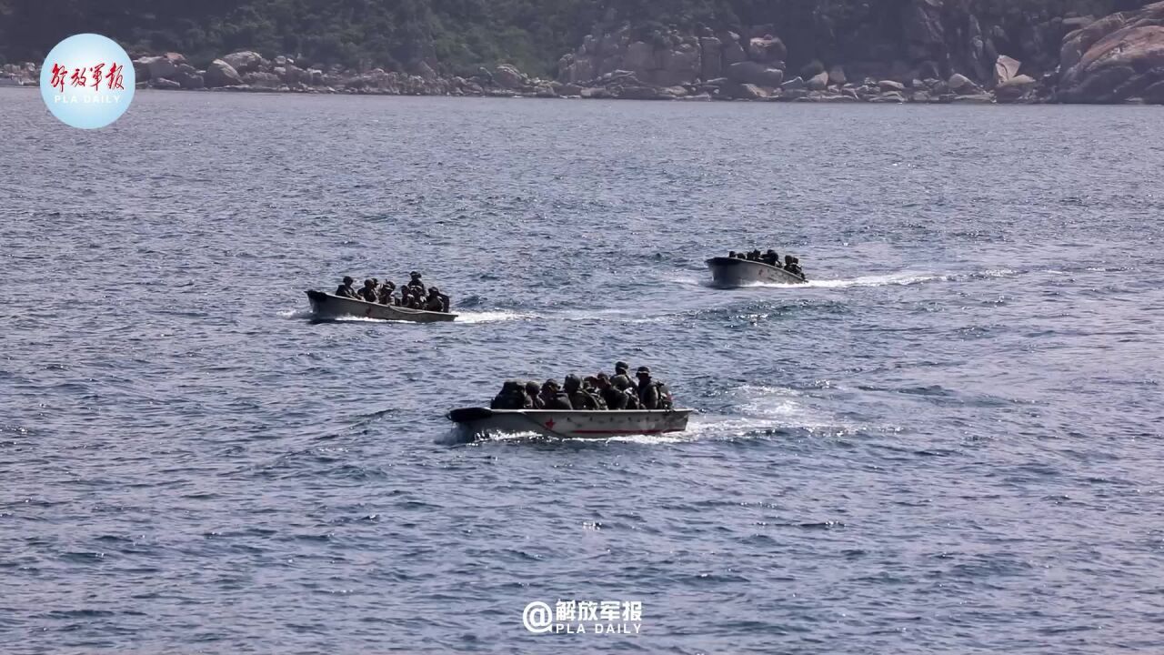 海军陆战队蛟龙突击队最新训练画面曝光!