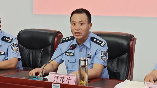 太威武!授警衔!全新亮相!...