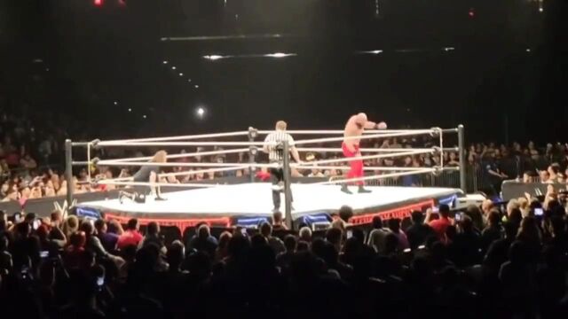 Sami Zayn Superman Punches Braun Strowman at WWE Saturday Night Main Event