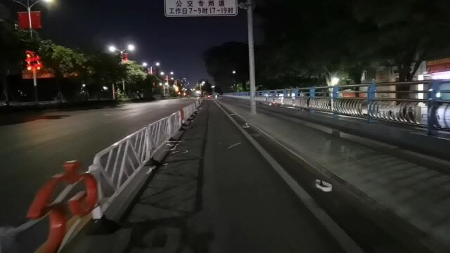 佛山市南海区桂城街道南海大道夜景