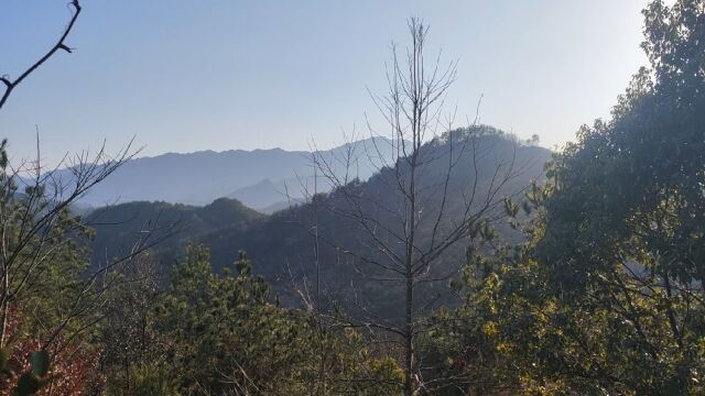 欣赏大别山风光