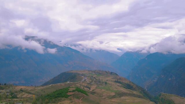 “建证”凉山巨变