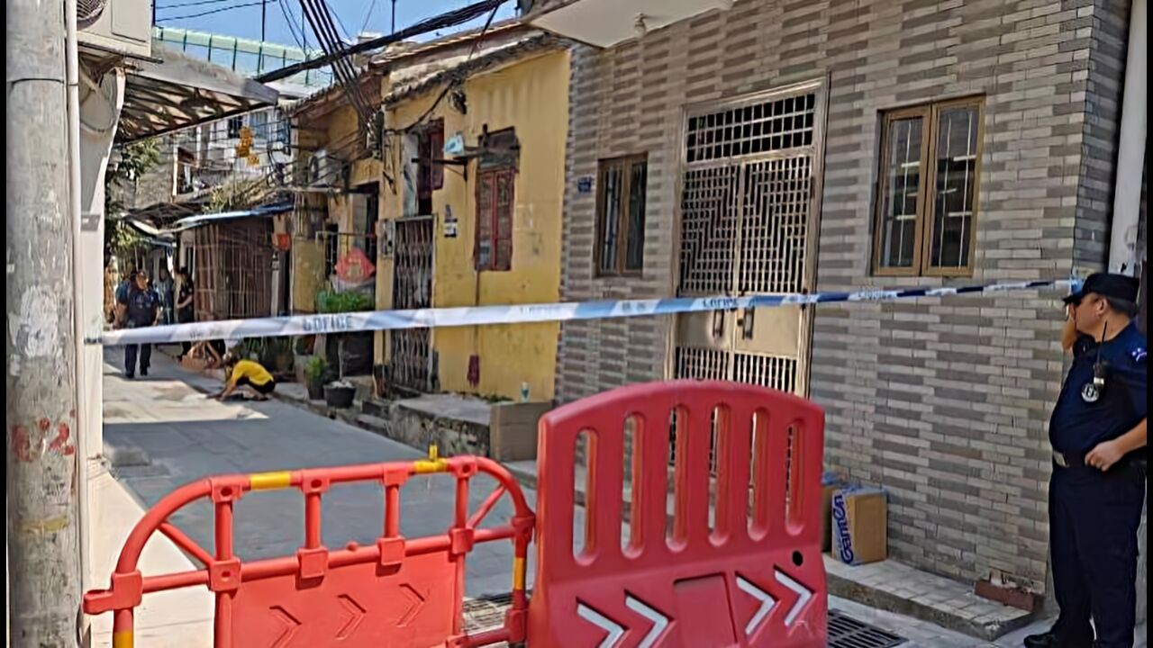 广州海珠区一民房凌晨突发火灾,3人抢救无效死亡