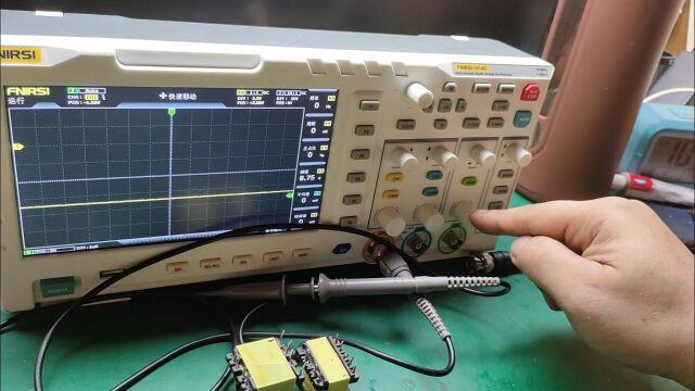 矩形波怎么变成正弦波,通过一个变压器就可以,来看看实验