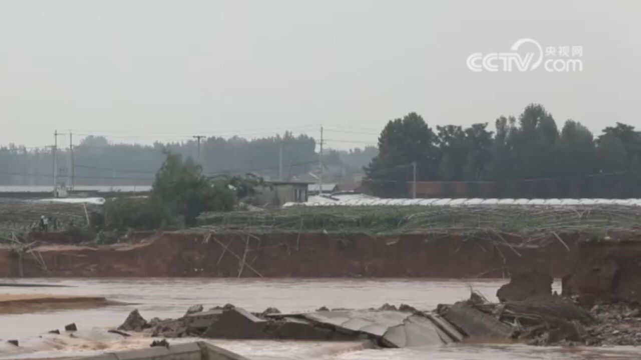 中国多地强降雨,抢险救援进行中