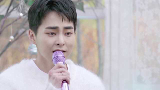 이유 (You) XIUMIN's Let It XIUnow