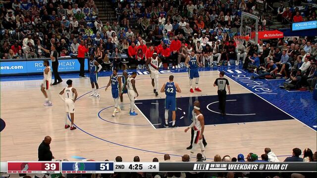 NBA常规赛：开拓者vs独行侠第2节英文原声回放