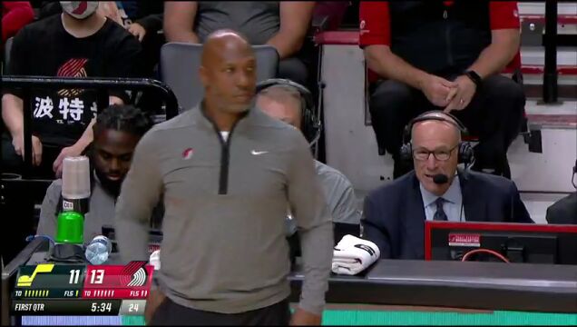 NBA季前赛：爵士vs开拓者中文解说全场回放