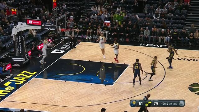 高举高打防不住 哈里伯顿直杀篮下举火烧天